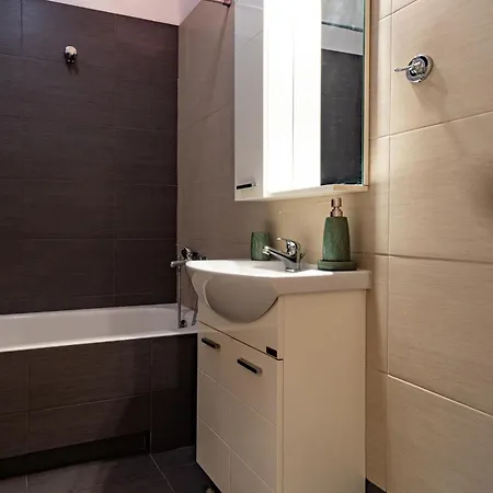 Aeolus Luxury - Ii