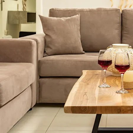 Aeolus Luxury - Ii Apartment *